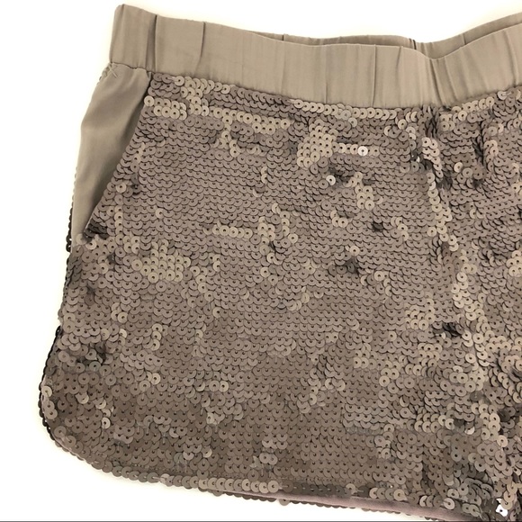 ELIZABETH & JAMES SEQUIN SHORTS ELASTIC WAIST SZ S - Picture 2 of 4